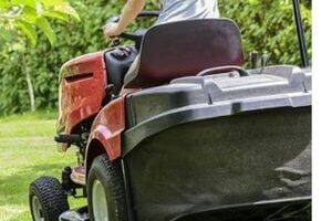 mejores tractor cortacesped a gasolina, tractor cortacesped, cortacesped con volante, cortacesped de ir sentado, cortacesped con asiento